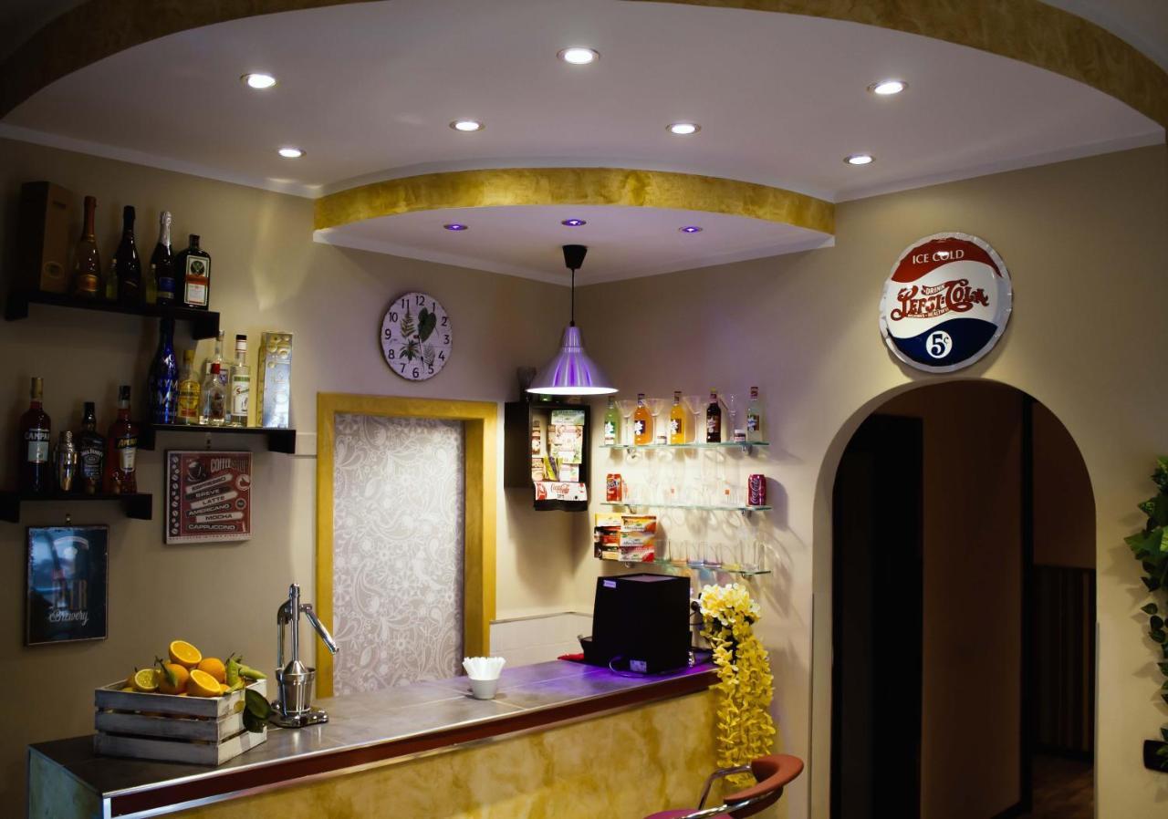 Mercury Home Room&Breakfast Napoli Dış mekan fotoğraf